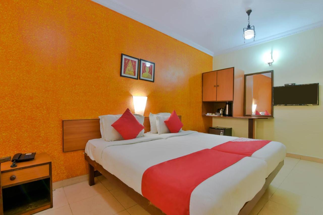 Hotel Manoshanti 帕纳吉 外观 照片